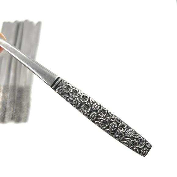 National Silver Co. King Edward Flateware set 1946 Cavalcade Pattern - Picture 4 of 8